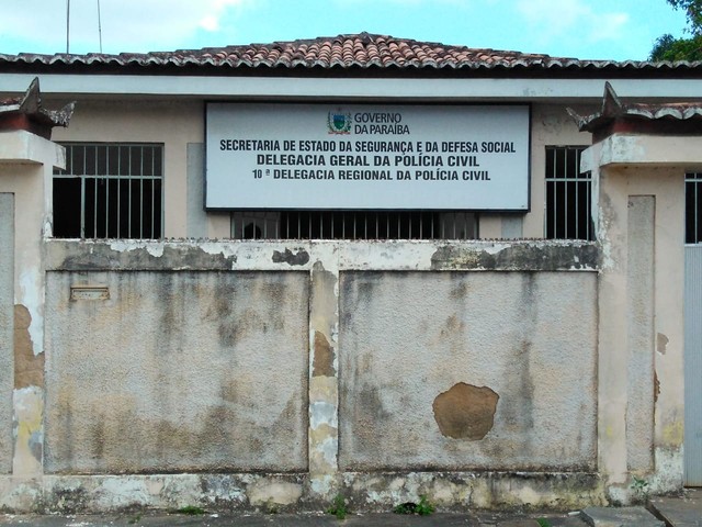 Criança de 3 anos morre em piscina na Paraíba; mãe é presa por homicídio e negligência