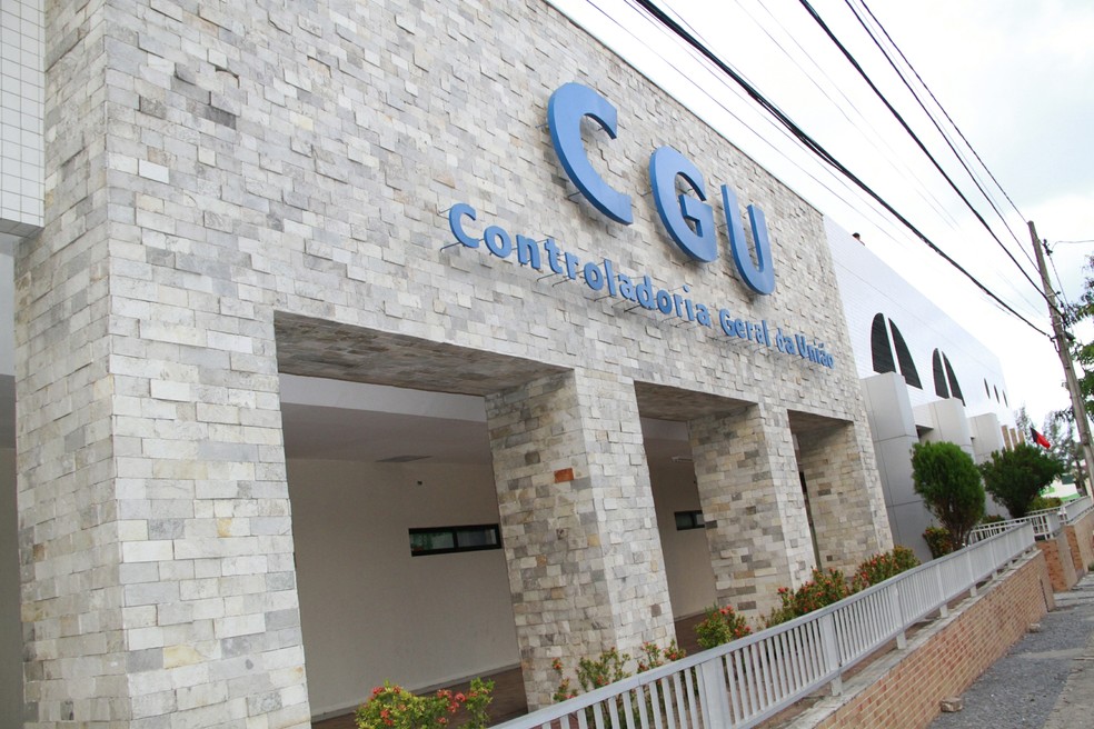 Quase 26 mil servidores públicos na Paraíba receberam auxílio emergencial indevidamente