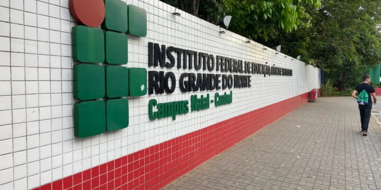 IFRN abre 258 vagas para Cursos Superiores de Graduação via Enem; confira edital