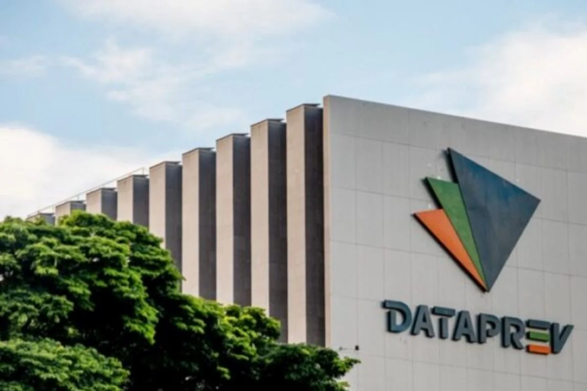 Dataprev lança edital com 1,8 mil vagas e salários de até R$ 10,6 mil