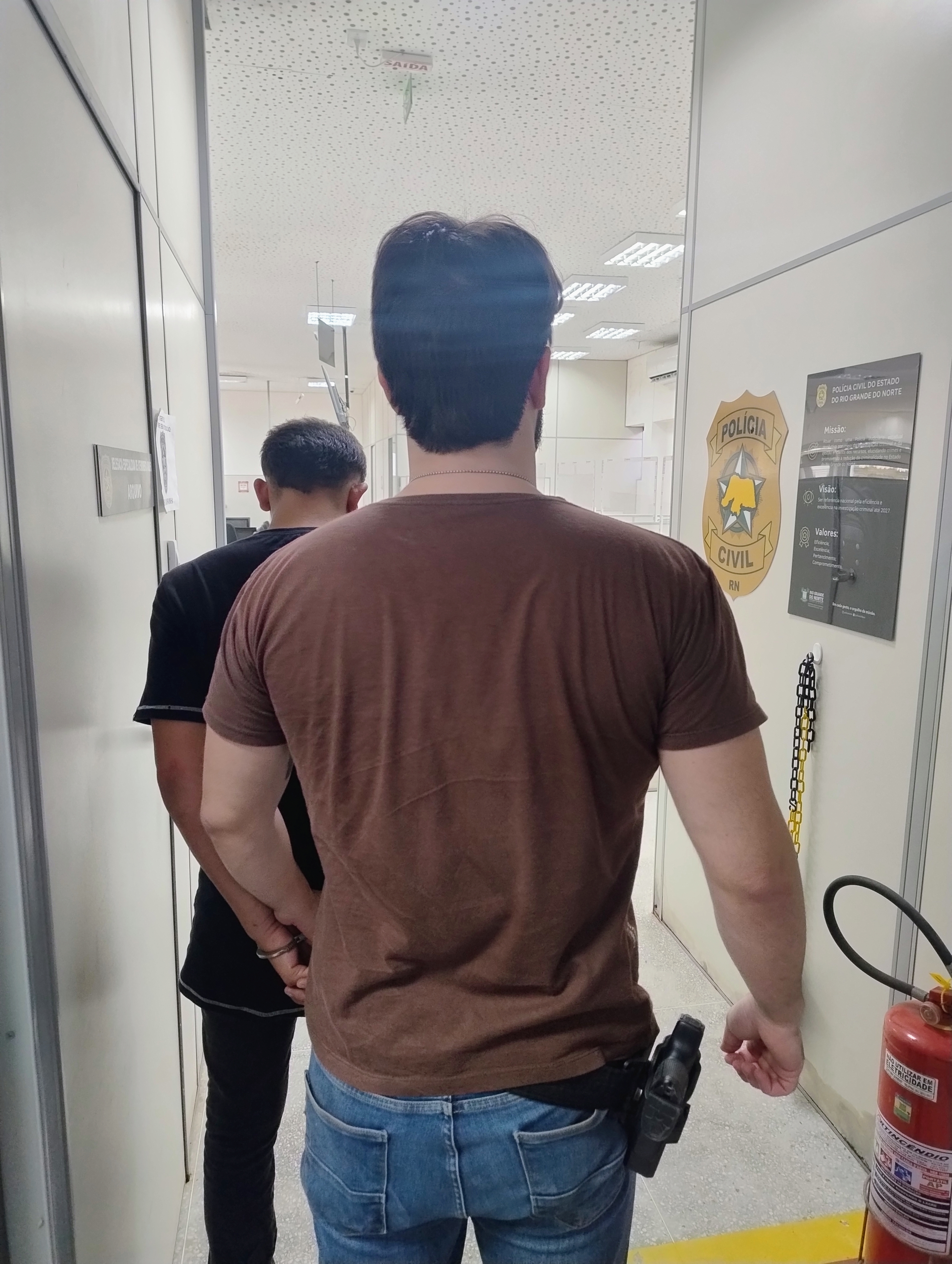 Polícia Civil prende homem suspeito por falso testemunho em Nova Cruz