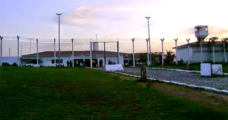 Sete detentos fogem da Cadeia Pública de Nova Cruz; um é recapturado