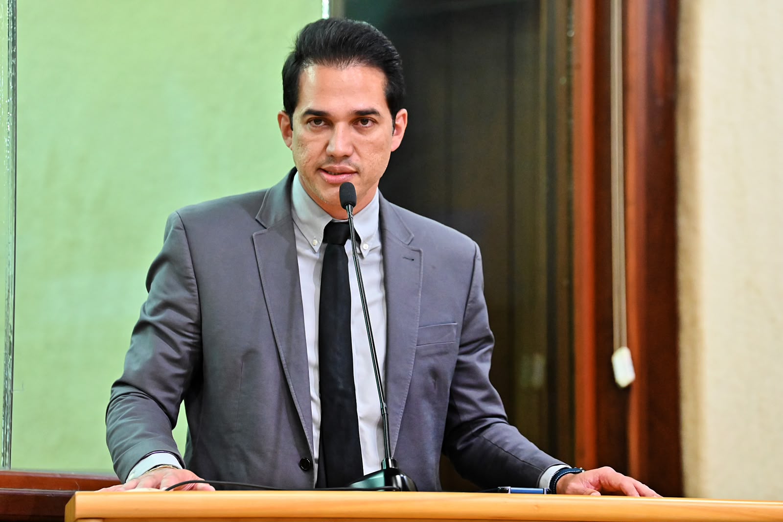 Kleber Rodrigues faz pronunciamento e agradece os mais de 66 mil votos